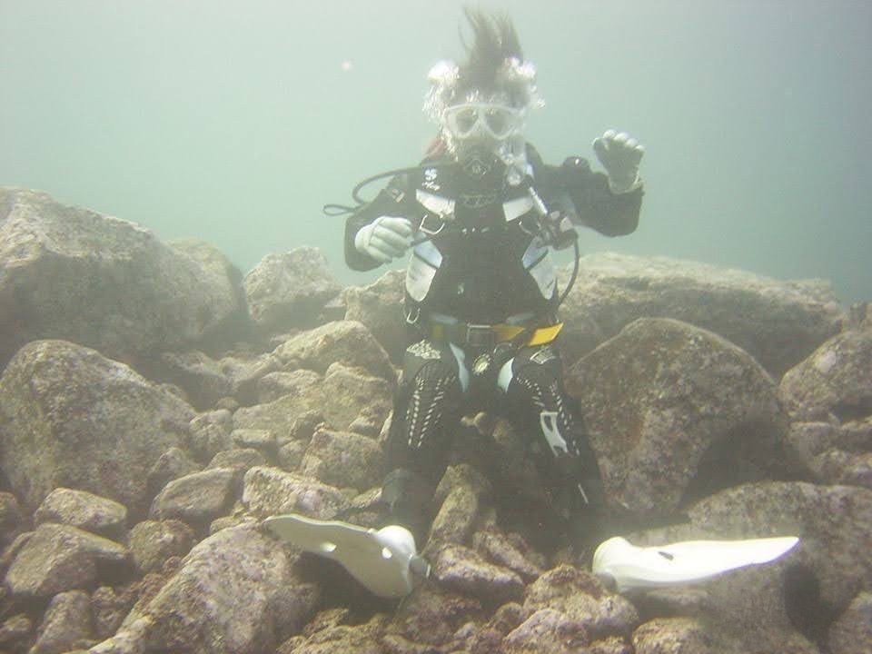 積丹の海でスキューバダイビング