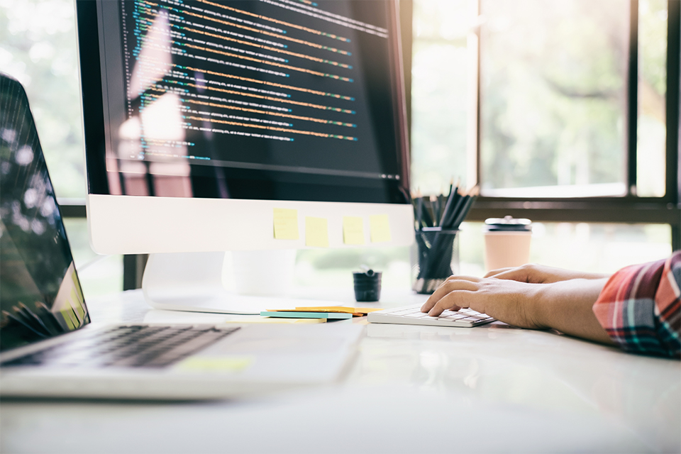 フロントエンドエンジニア